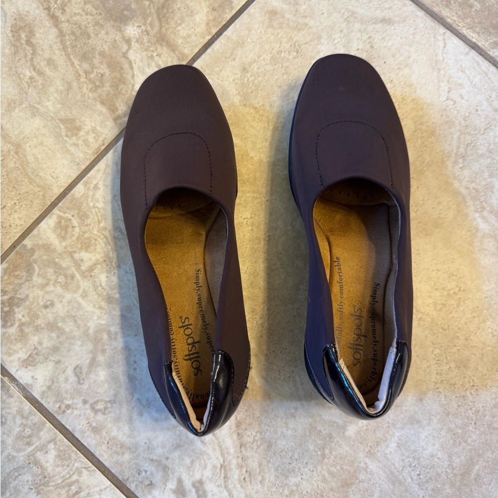 Softspots Women's Brown Loafers , SZ 7.5 W, EUC